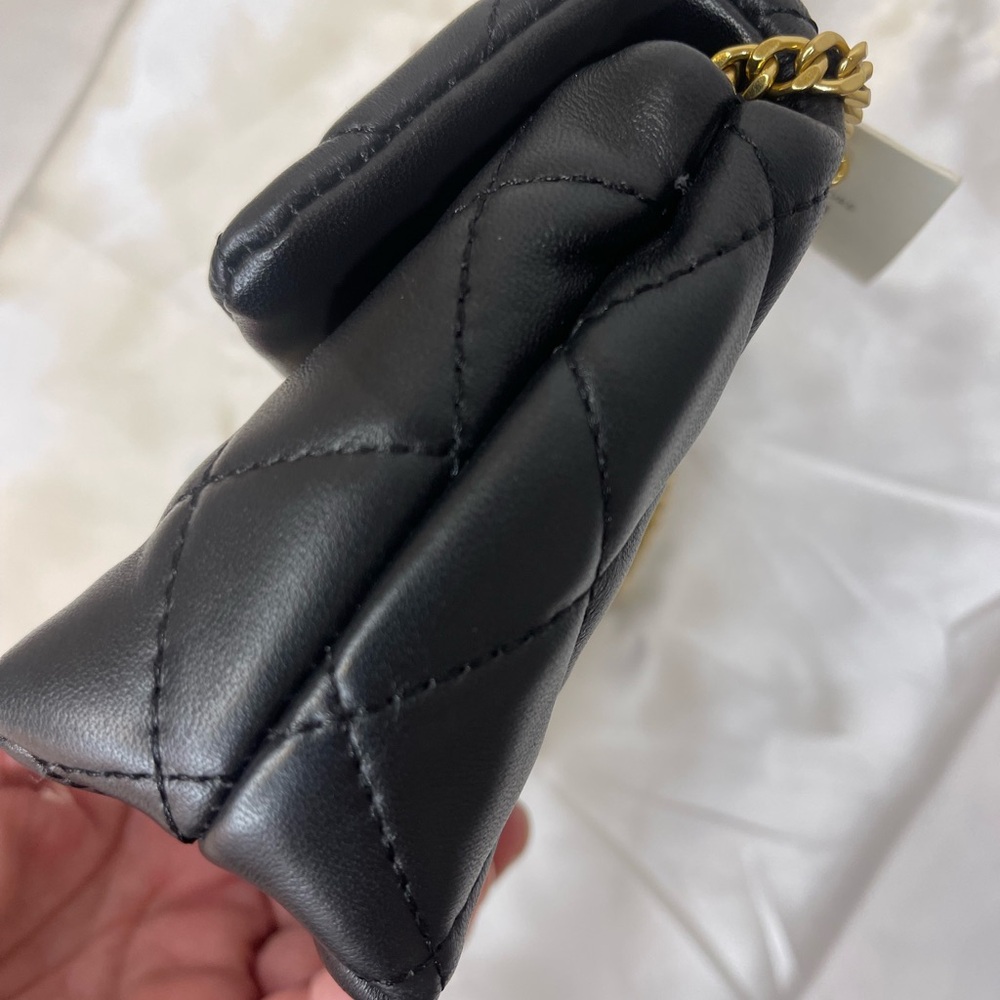 Ted Baker Ginn Quilted Sheep Grain Leather Crossbody Bag NWT - Picture 7 of 12